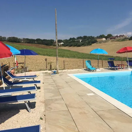 Fattoria Del Colle ليسي